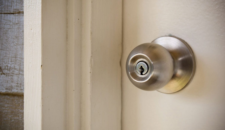 Qué tipos de cerraduras para puertas son las más seguras?